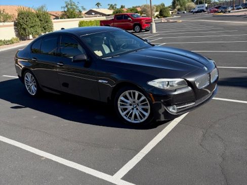 Used 2012 BMW 550i 550i Sedan 4D image 11