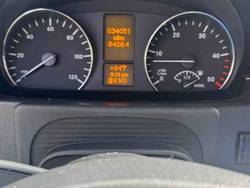 Used 2016 Mercedes-Benz Sprinter 3500 image 11