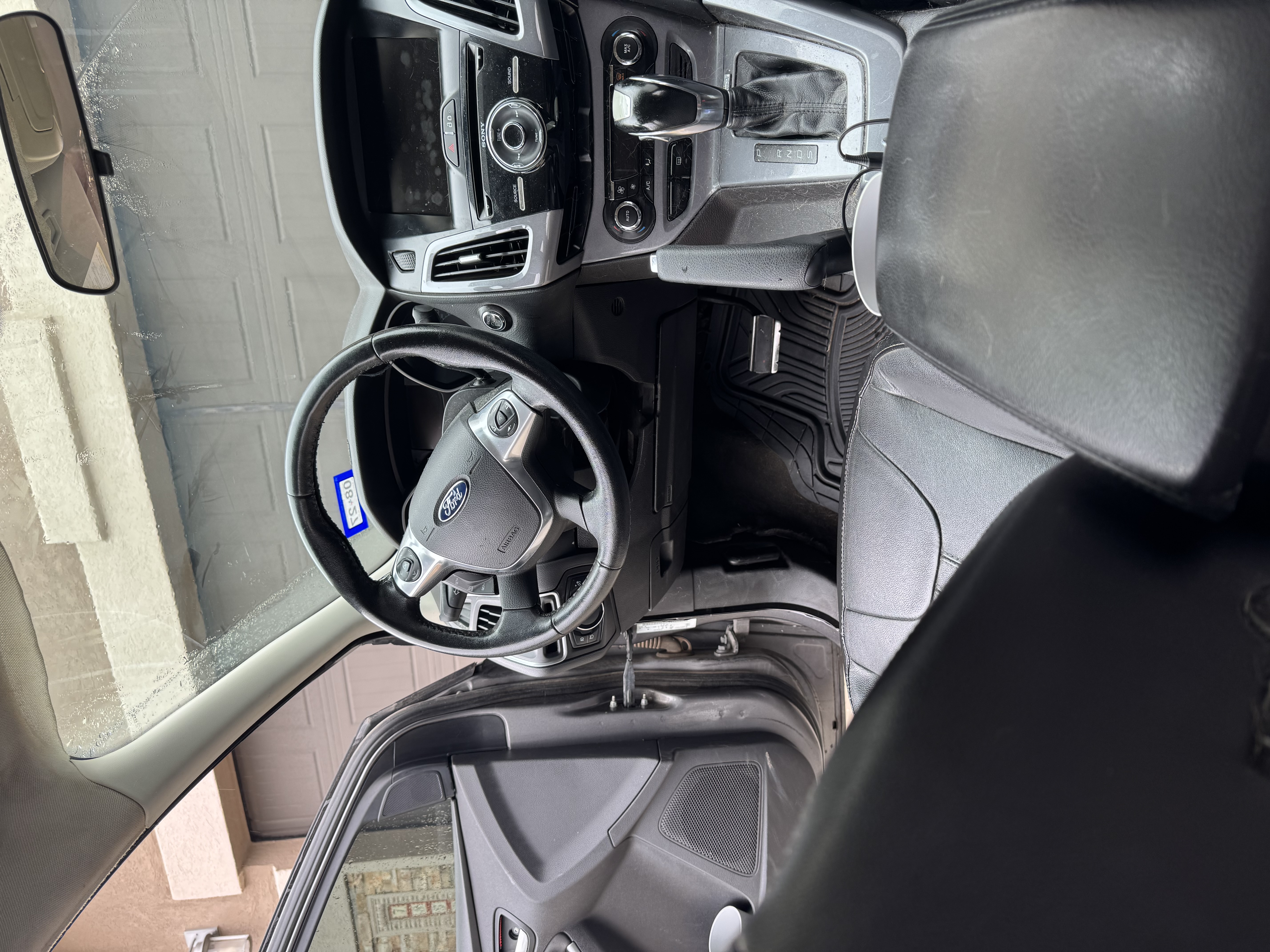 Used 2014 Ford Focus Titanium FWD image 13