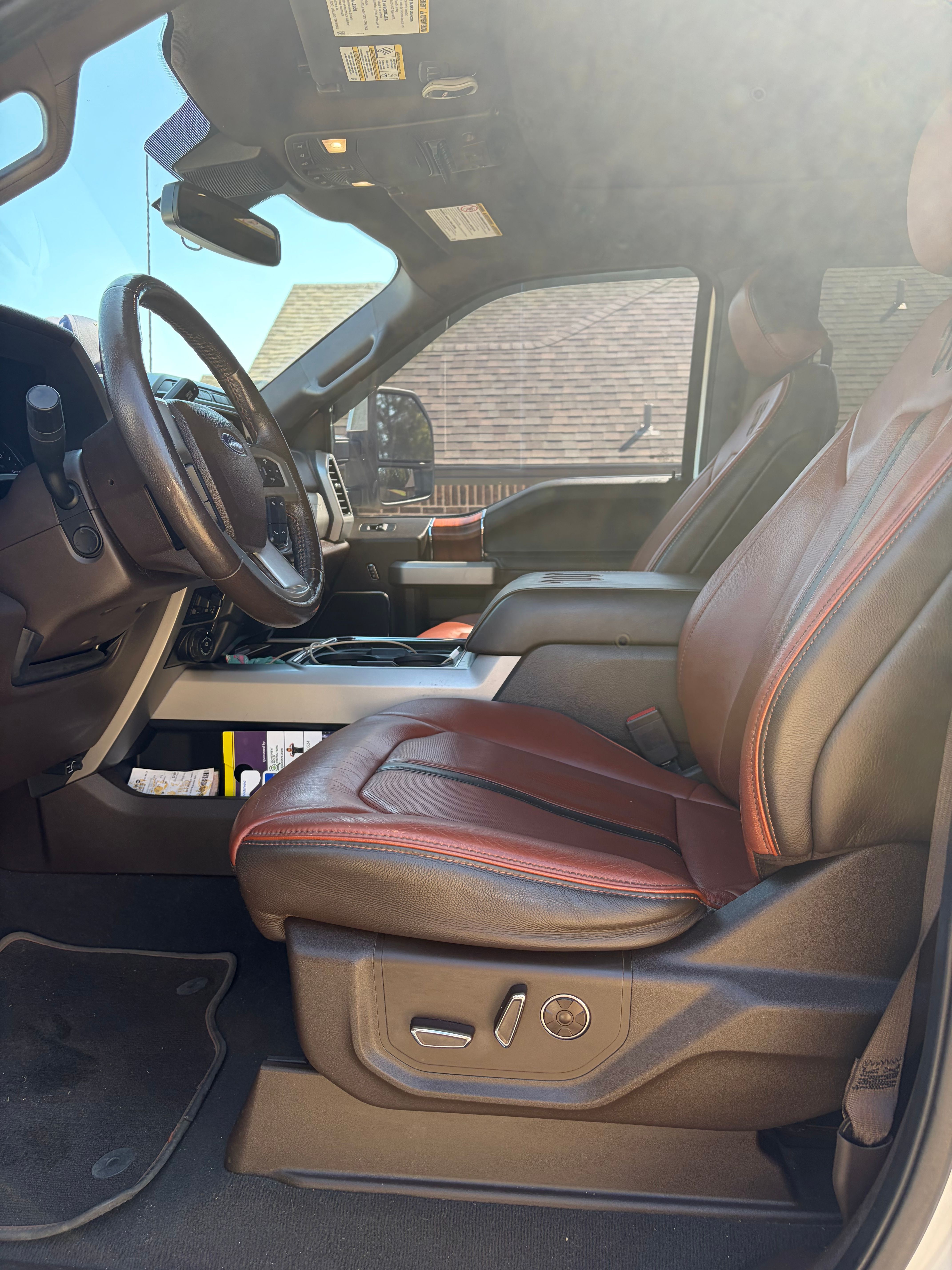 Used 2022 Ford F250 King Ranch w/ King Ranch Ultimate Package AWD/4WD image 9