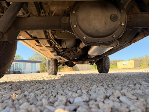 Used 1998 Jeep Cherokee 4WD 4-Door image 22