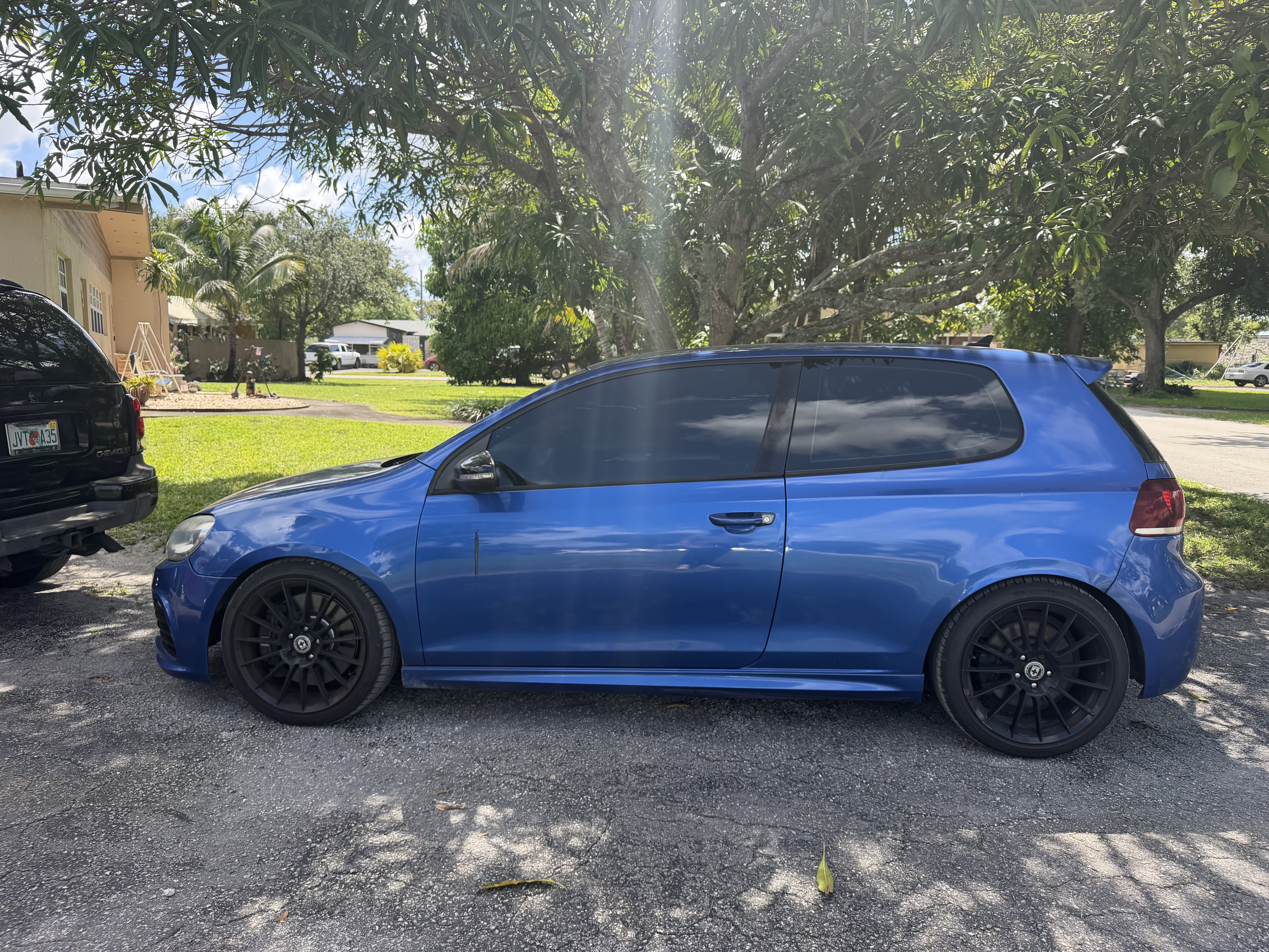 Used 2012 Volkswagen Golf R 2-Door AWD/4WD image 4