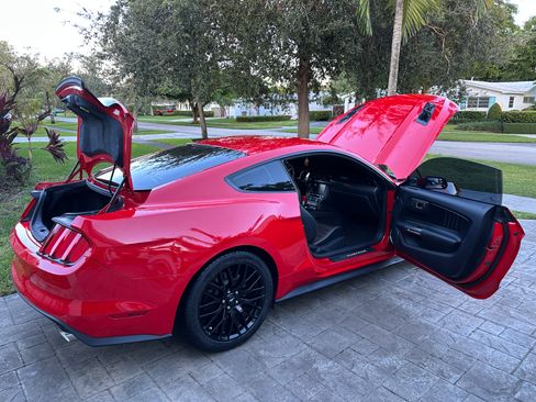 Used 2015 Ford Mustang GT Premium w/ GT Performance Package image 16