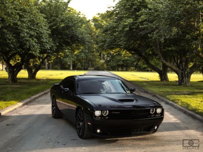 Used 2018 Dodge Challenger R/T w/ Quick Order Package 28P T/A