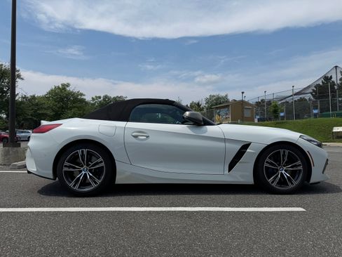 Used 2020 BMW Z4 M40i w/ Premium Package RWD image 14