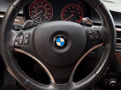 Used 2010 BMW 328i Coupe image 13