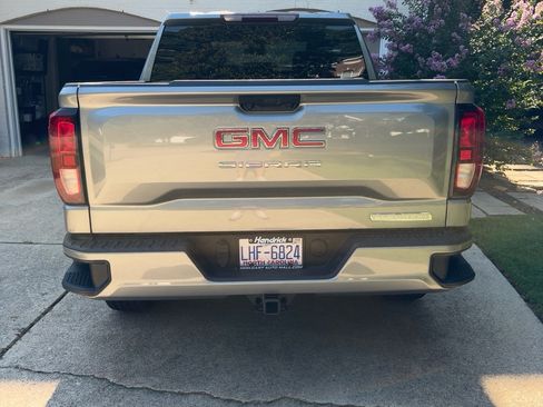 Used 2024 GMC Sierra 1500 Elevation AWD/4WD image 5