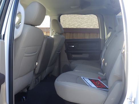 Used 2011 RAM 2500 Big Horn image 9