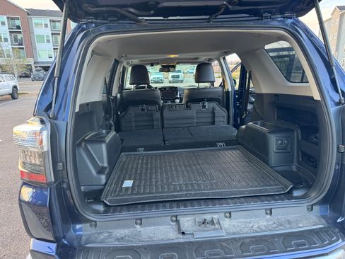 Used 2023 Toyota 4Runner TRD Off-Road Premium w/ Moonroof Package image 10