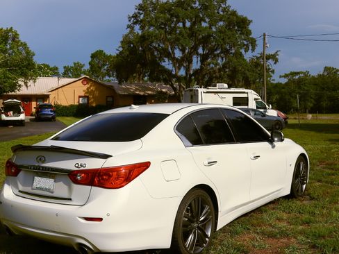 Used 2014 INFINITI Q50 Premium w/ Technology Package RWD image 11