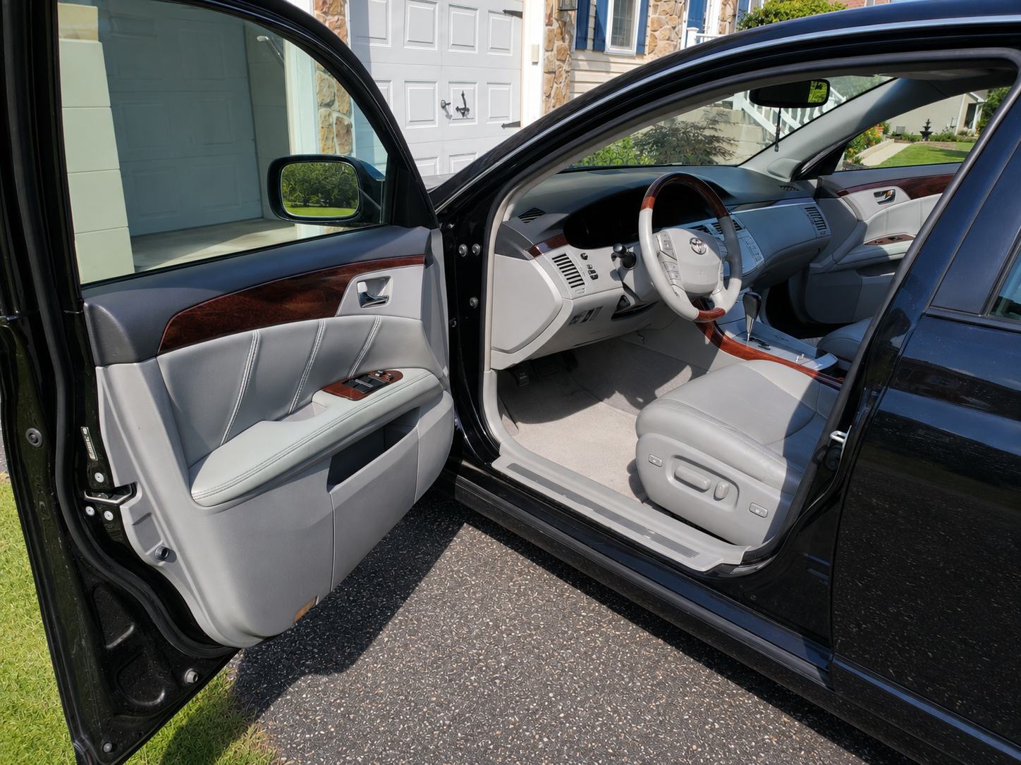 Used 2008 Toyota Avalon Limited FWD image 8