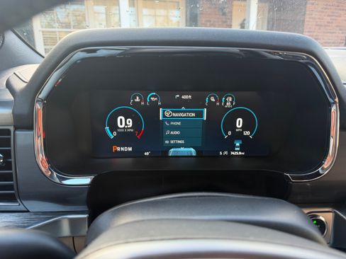 Used 2022 Ford F150 Lariat w/ Equipment Group 502A High image 13