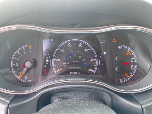 Used 2015 Jeep Grand Cherokee Limited image 10