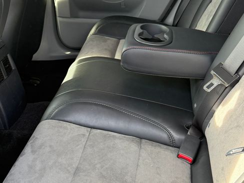 Used 2006 Dodge Charger SRT8 w/ SRT Option Group III image 14