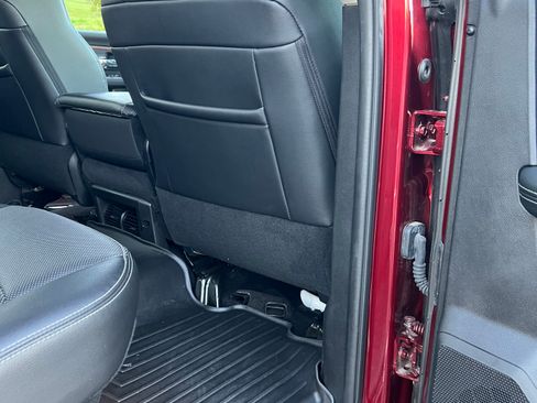 Used 2017 RAM 2500 Laramie image 16