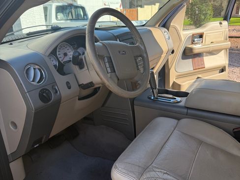 Used 2004 Ford F150 Lariat image 20