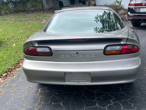 Used 2000 Chevrolet Camaro LT image 5