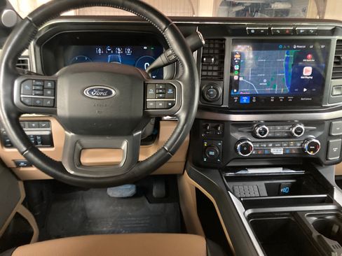 Used 2024 Ford F250 Lariat w/ Lariat Ultimate Package image 10