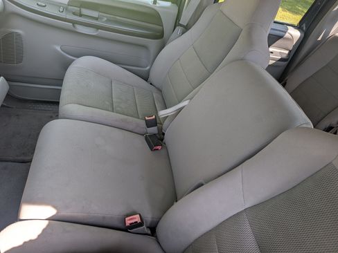 Used 2005 Ford F250 XLT image 17