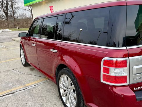 Used 2017 Ford Flex Limited w/ Equipment Group 301A image 8