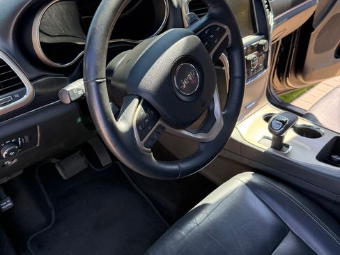 Used 2015 Jeep Grand Cherokee Limited RWD image 10