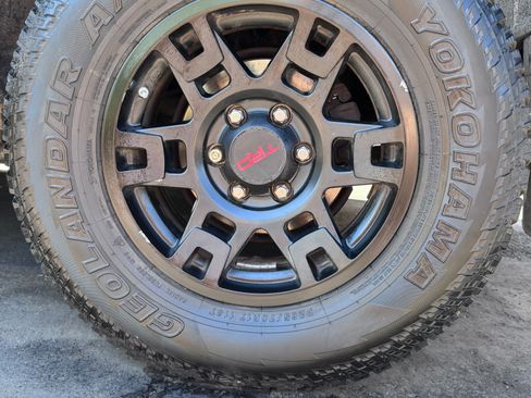 Used 2016 Toyota 4Runner TRD Pro image 28