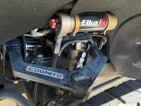 Used 2022 Chevrolet Silverado 3500 LTZ w/ Gooseneck/5TH Wheel Package AWD/4WD image 11