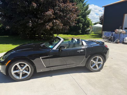 Used 2008 Saturn Sky Red Line RWD image 5