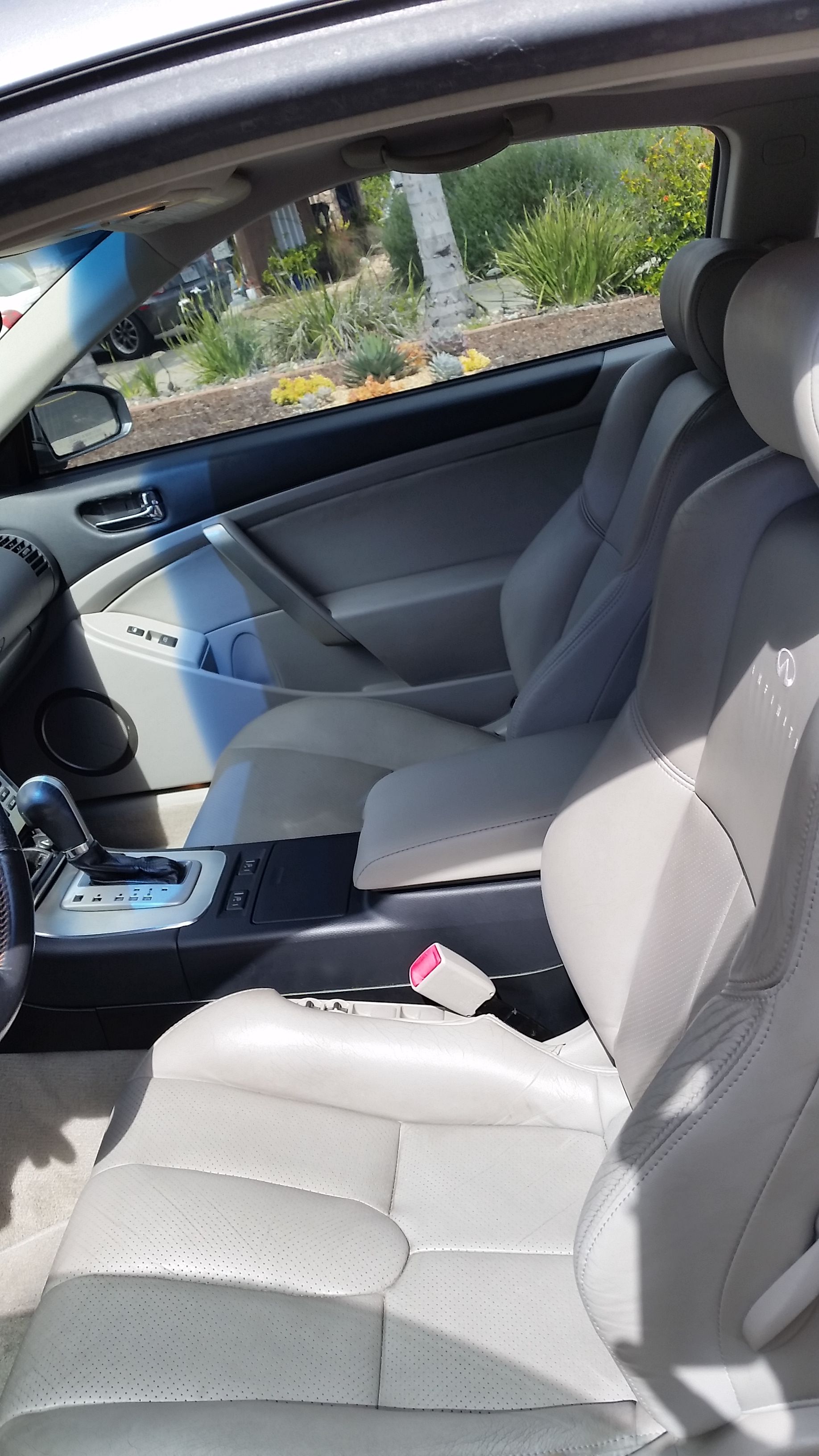 Used 2005 INFINITI G35 Coupe w/ (P01) Premium Pkg RWD image 12
