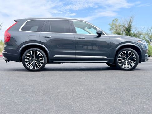 Used 2016 Volvo XC90 T6 Inscription w/ Vision Package AWD/4WD image 11