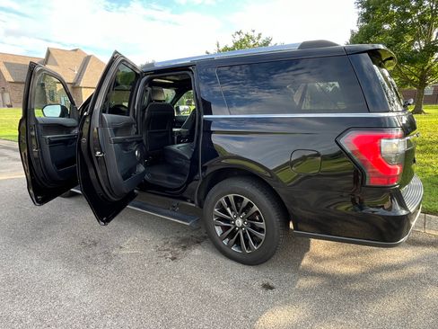 Used 2020 Ford Expedition Max Limited RWD image 6
