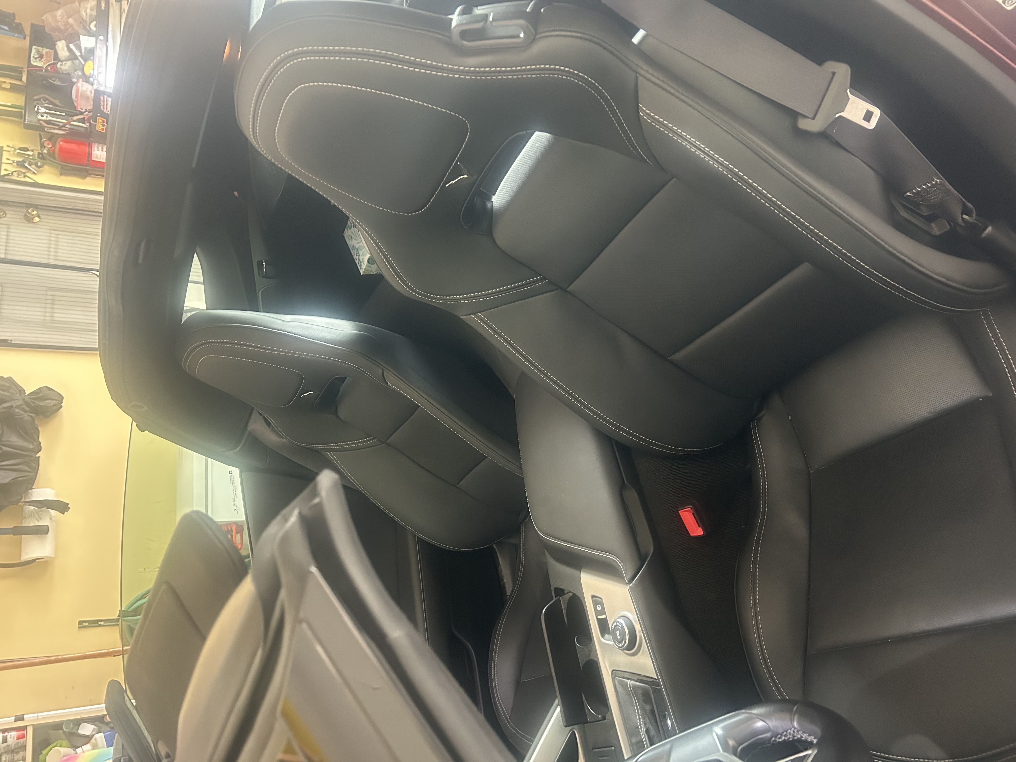 Used 2016 Chevrolet Corvette Stingray Coupe w/ 2LT Preferred Equipment Group RWD image 2