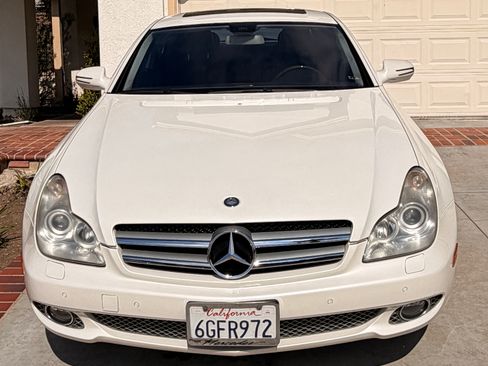 Used 2009 Mercedes-Benz CLS 550 image 5