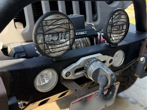 Used 2016 Jeep Wrangler Unlimited Sport w/ Quick Order Package 24S image 12