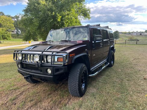 Used 2006 HUMMER H2 Luxury image 2