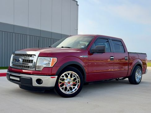 Used 2013 Ford F150 XLT w/ Luxury Equipment Group RWD image 1