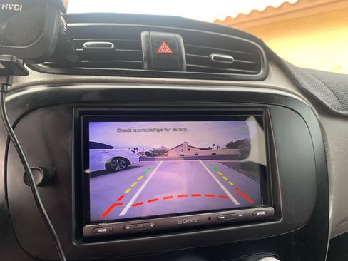 Used 2014 Kia Soul FWD image 2