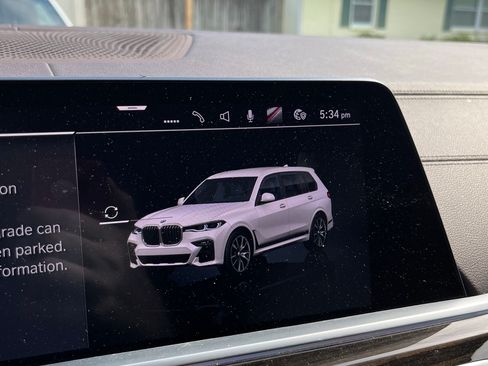 Used 2019 BMW X7 xDrive50i w/ Dynamic Handling Package image 1