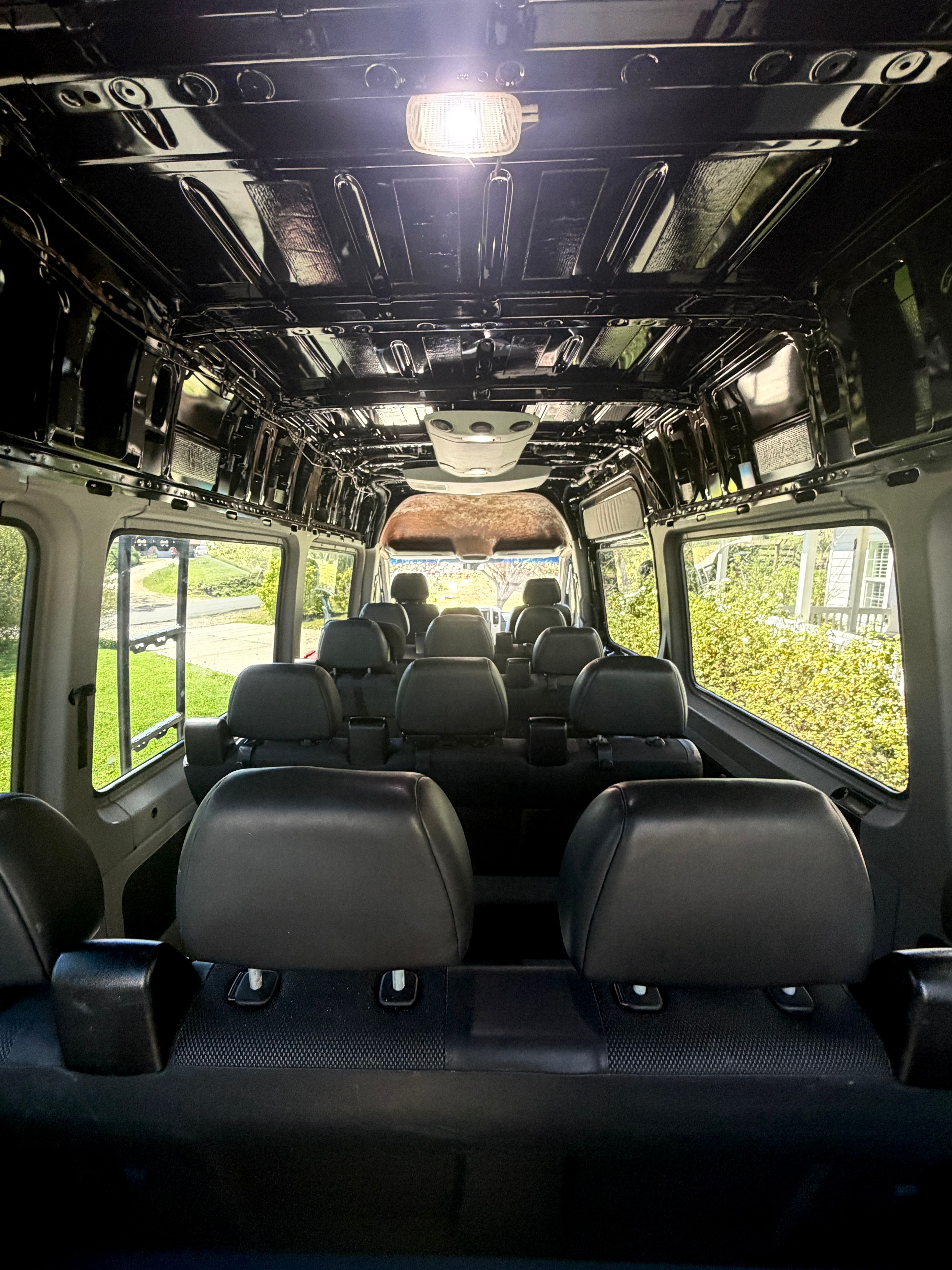 Used 2012 Mercedes-Benz Sprinter 2500 image 6