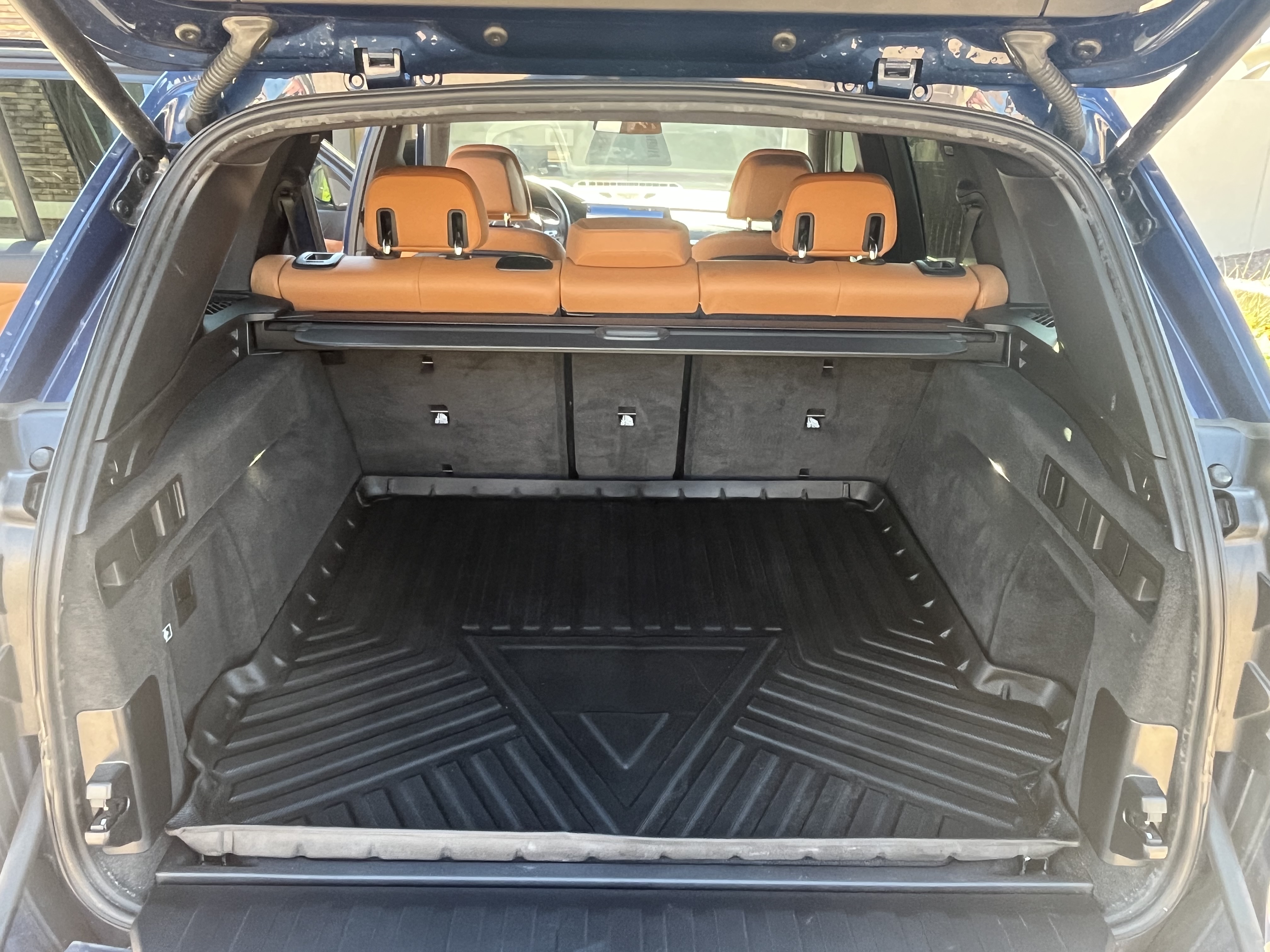 Used 2021 BMW X5 sDrive40i w/ Premium Package RWD image 13