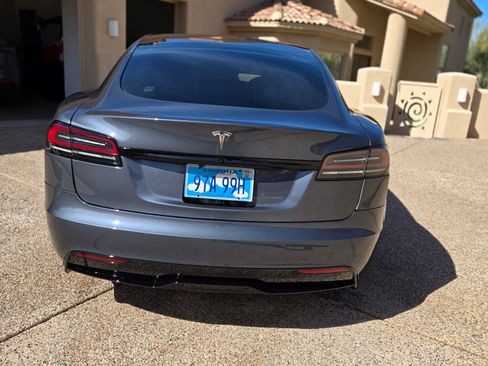Used 2022 Tesla Model S Standard Range image 9