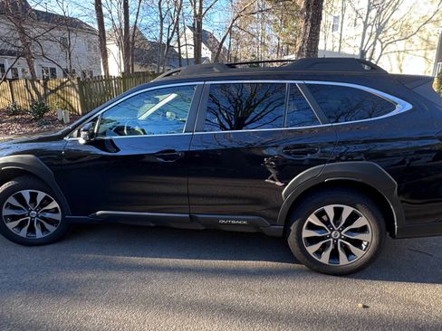 Used 2023 Subaru Outback Limited XT image 6
