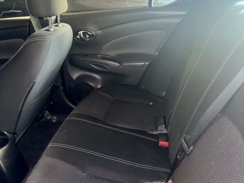 Used 2019 Nissan Versa SV w/ SV Special Edition Package FWD image 6