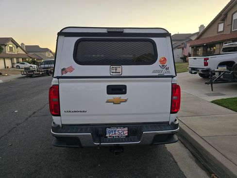 Used 2017 Chevrolet Colorado W/T w/ WT Convenience Package image 11