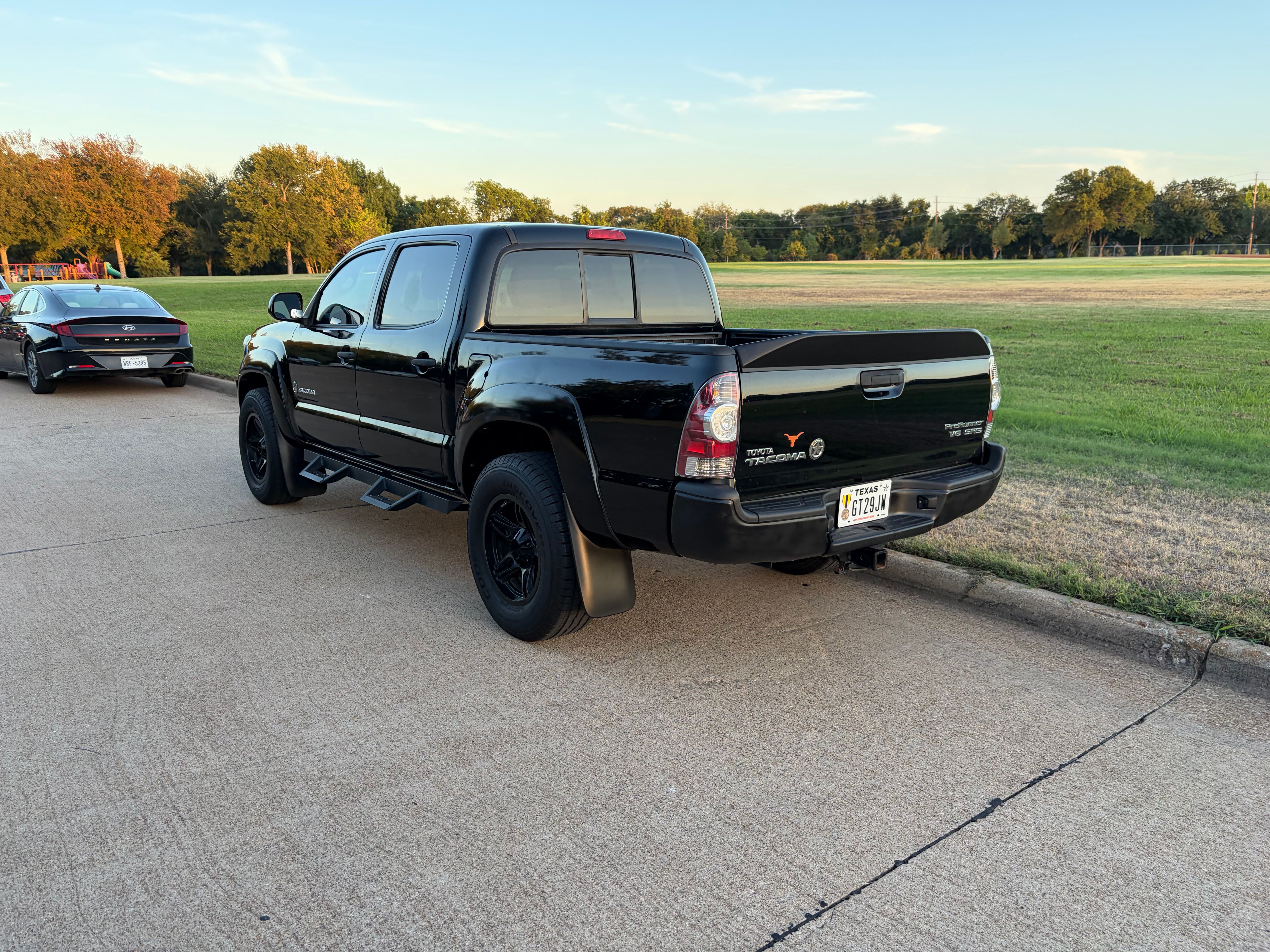 Used 2013 Toyota Tacoma PreRunner w/ SR5 Pkg RWD image 11