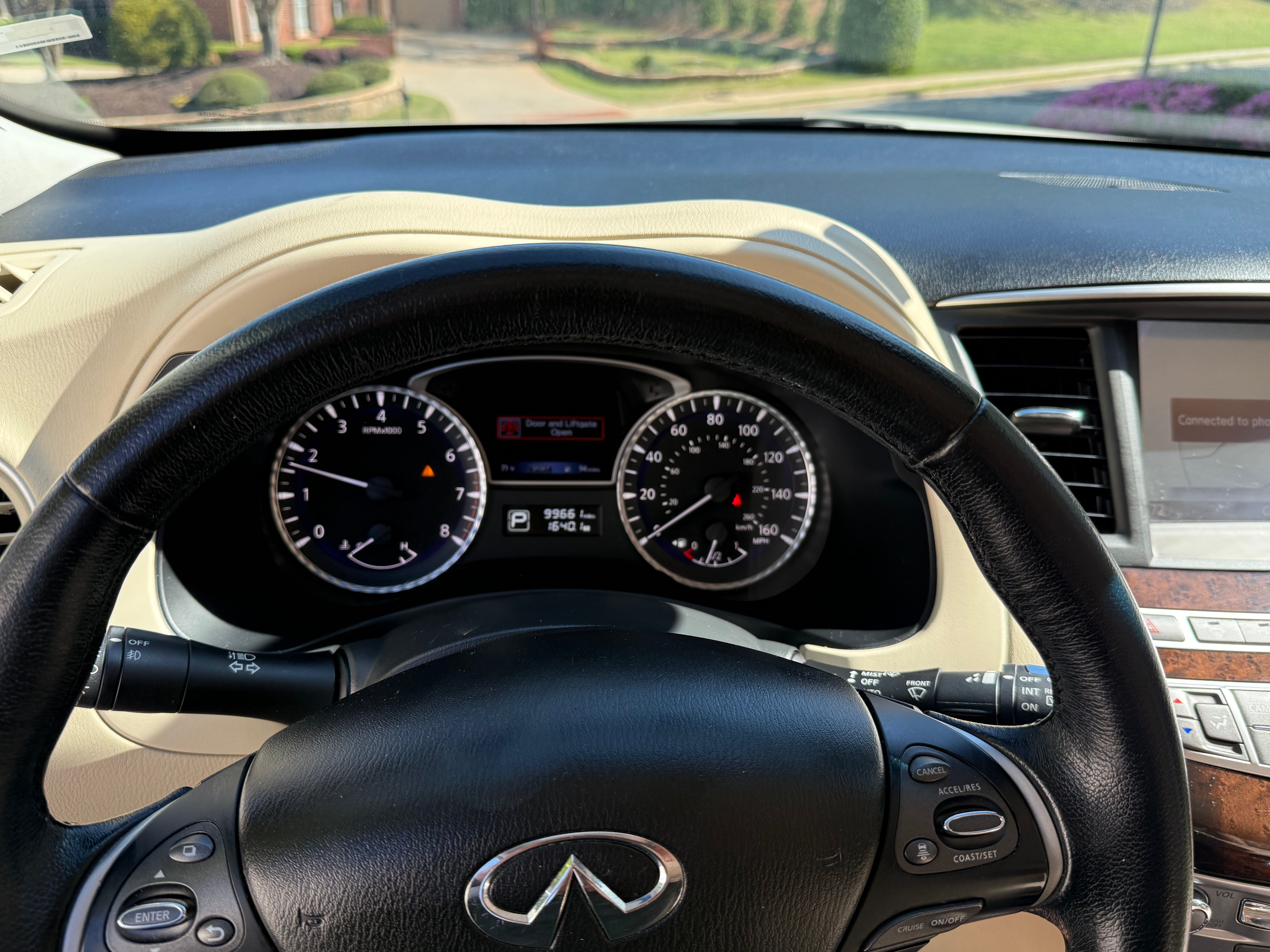 Used 2015 INFINITI QX60 FWD w/ Deluxe Touring Package image 15