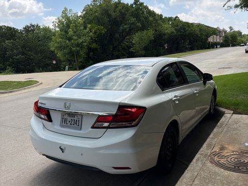 Used 2013 Honda Civic LX image 4