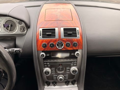 Used 2009 Aston Martin DB9 Coupe 2D image 8