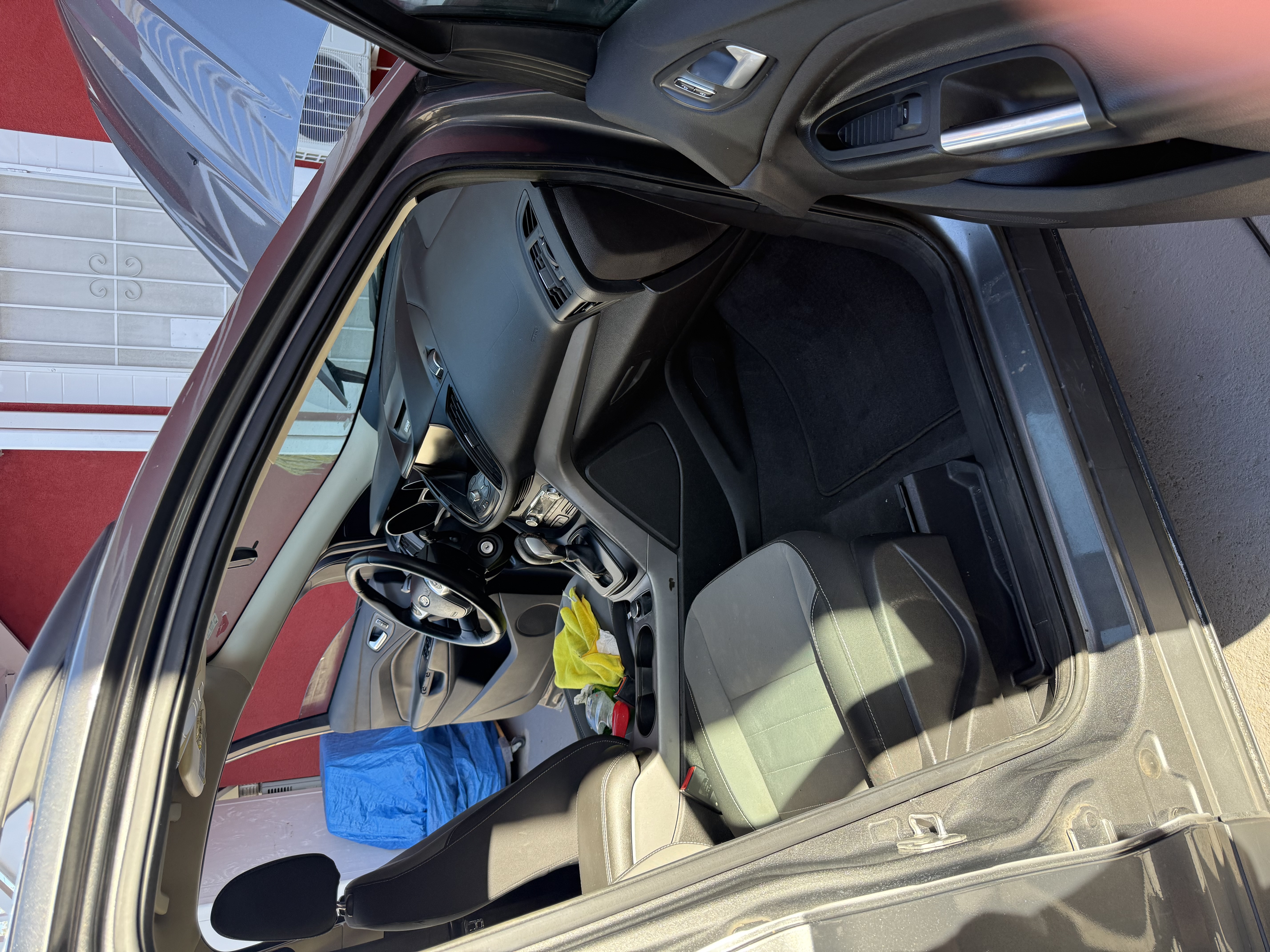 Used 2014 Ford Escape SE w/ Equipment Group 201A AWD/4WD image 16