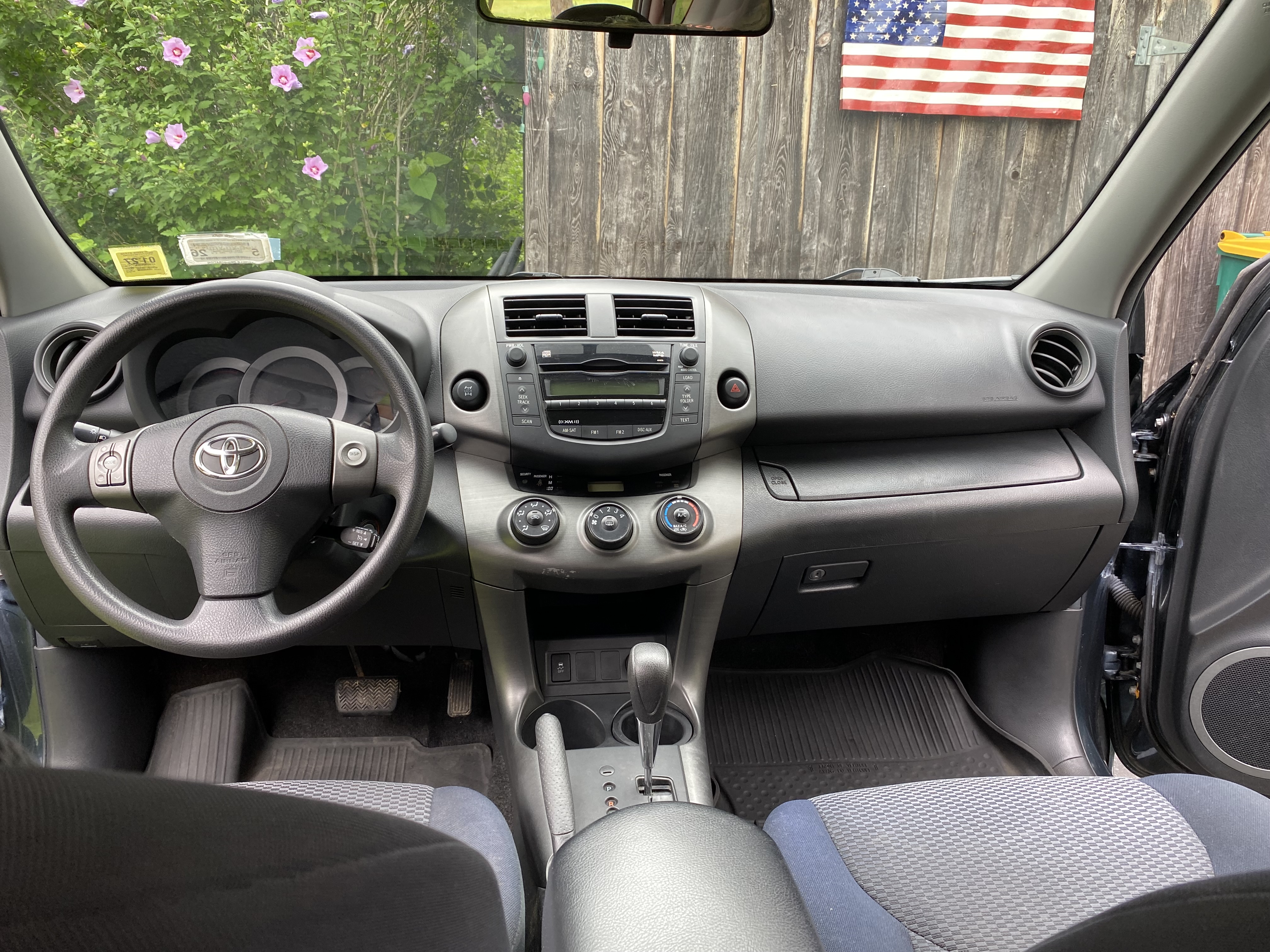 Used 2011 Toyota RAV4 Sport w/ Sport Extra Value Pkg AWD/4WD image 12